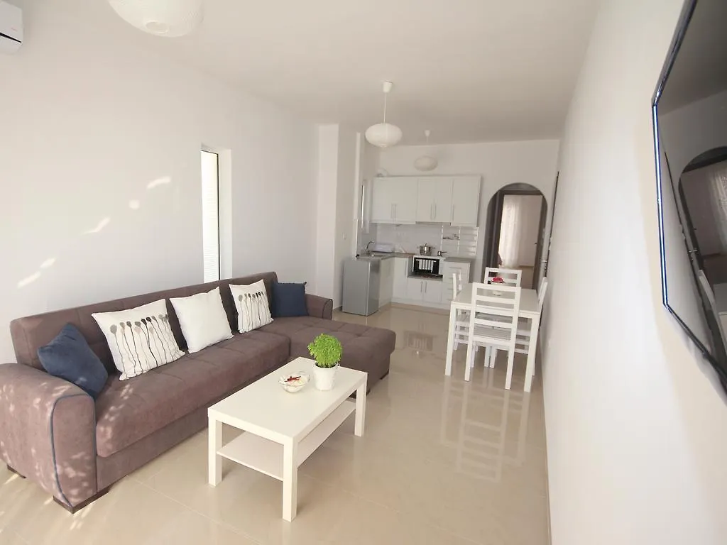 Nefeli Apartments Sarandë 0*,