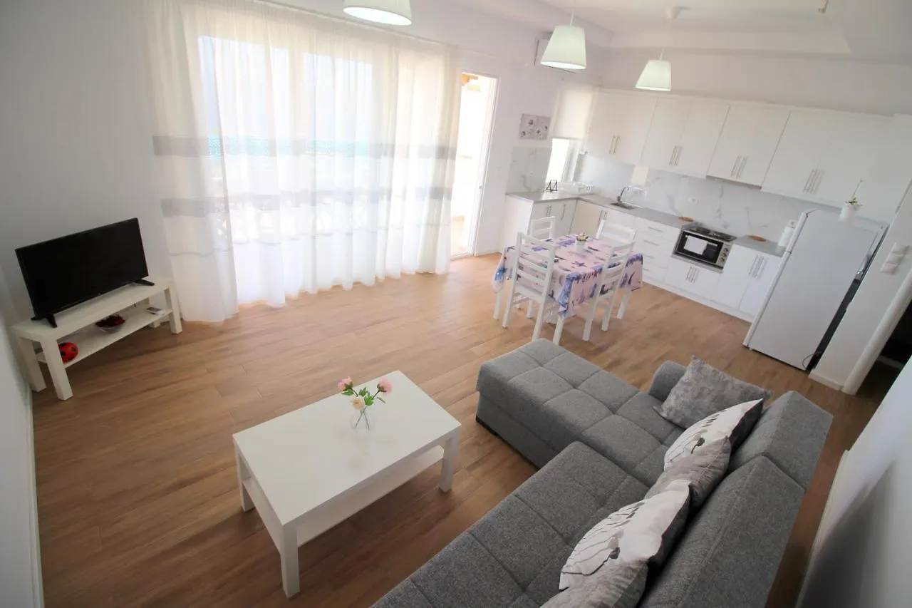 Nefeli Apartments Sarandë