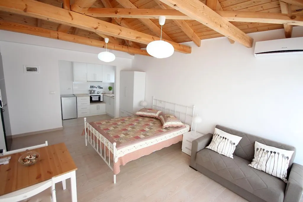 Nefeli Apartments Sarandë